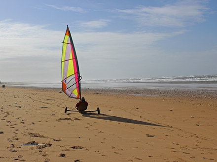 Char à voile sur les plages de l'île d'Oléron Char à voile sur les plages de l'île d'Oléron
