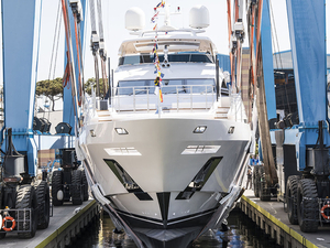 Benetti lance avec succès le M/Y IRONMAN, le 6e modèle de la gamme FAST 140'