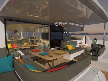 A l'intérieur du 47', on retrouve le concept du « Cockloon » déjà présent sur le 51'. Un mariage réussi du cockpit et du salon ! A l'intérieur du 47', on retrouve le concept du « Cockloon » déjà présent sur le 51'. Un mariage réussi du cockpit et du salon !