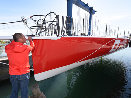 Dès vendredi, Damien ralliera Douarnenez où il participera au Grand Prix Guyader, puis la Bermudes 1000 Race le 9 mai et enfin la Drheamcup-Destination Cotentin.  Dès vendredi, Damien ralliera Douarnenez où il participera au Grand Prix Guyader, puis la Bermudes 1000 Race le 9 mai et enfin la Drheamcup-Destination Cotentin.