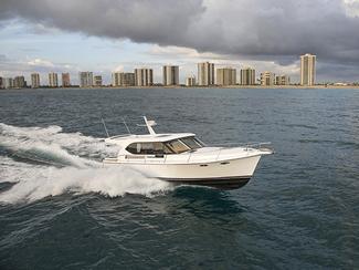 Hylas Yachts présente son premier bateau à...