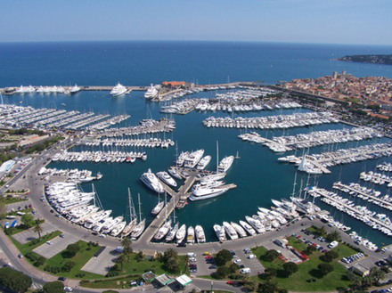 Le salon se déroulera au Port Vauban à Antibes, pendant l'évènement Les Voiles d'Antibes - Trophée Panerai.