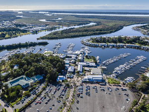 Direction le plus gros salon nautique d'Australie : le Sanctuary Cove sur la Gold Coast