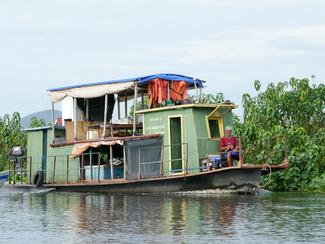 Navigation fluviale à Corumba au Brésil