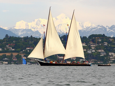 Le Montreux Jazz Festival est partenaire du BOM. Plusieurs concerts auront lieu sur la Neptune pendant le week-end. La barque lémanique sera amarré devant la terrasse de la Société Nautique.