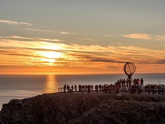 Le Soleil de Minuit : le jour où le soleil ne...