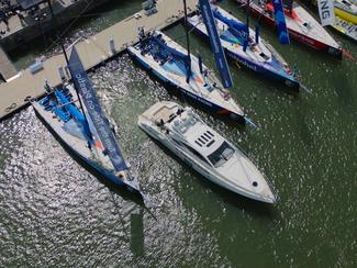 Volvo Penta invente le bateau qui s'auto-amarre