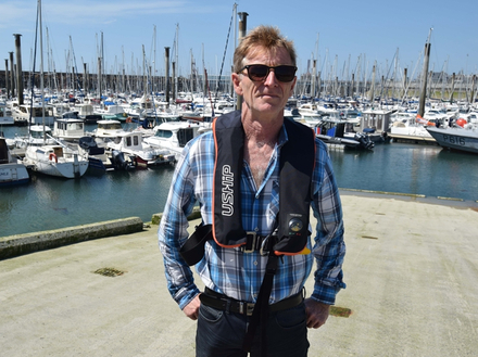Gilet Optimum 220N équipé d'un col polaire et d'une poche intérieure pour balise. Prix 115 euros. Gilet Optimum 220N équipé d'un col polaire et d'une poche intérieure pour balise. Prix 115 euros.
