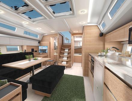 Le Hanse 508 est le seul du chantier a proposé une cuisine longitudinale dans le carré. Nautisme Article