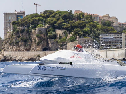 L'Energy Class permet aux concurrents de choisir le système de propulsion tant que la source est propre. Ce sera le solaire pour Nicolas Milanesio, seul pilote monégasque en lice à bord de Monaco & Saint-Tropez.