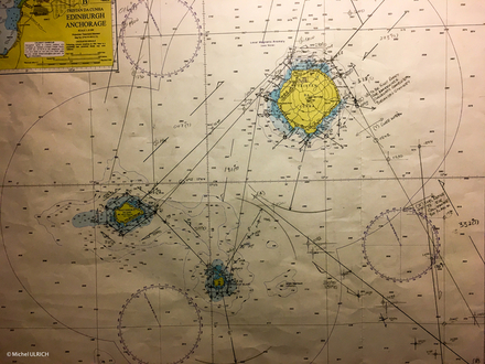 Navigation autour des trois îles