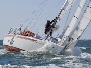Les leaders de la Golden Globe Race sortent du Pot-au-Noir