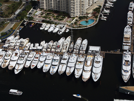 Fort Lauderdale International Boat Show : rendez-vous incontournable du yachting international, du 31 octobre au 4 novembre.