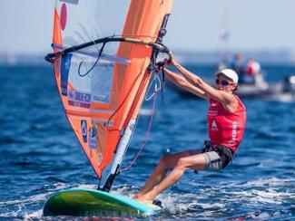 Voile olympique : Charline Picon en argent en...