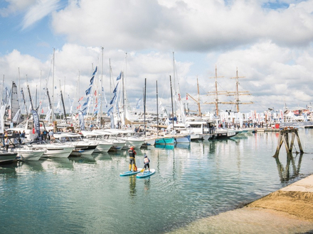Ce salon s'adresse aussi bien aux passionnés, aux marins en herbe qu'aux amoureux de la mer sous toutes ses formes. D'ailleurs, un large éventail de sports et d'activités nautiques seront proposées. Nautisme Article