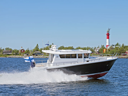 Le Sargo 36 sera pour la première fois exposé en France à l'occasion du Grand Pavois. Ce modèle est la plus grande unité du chantier. Nautisme Article