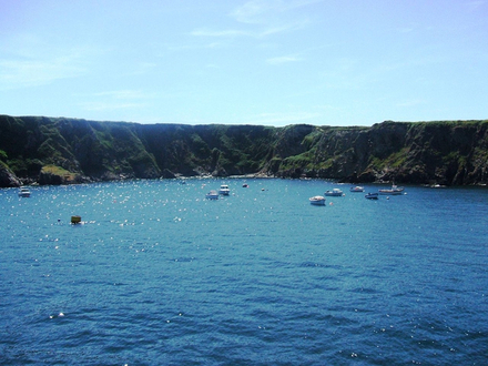 Bteaux au mouillage à Ouessant