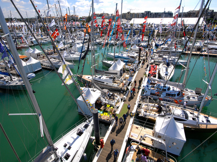 Plus de 300 bateaux sont exposés à flot cette année au Grand Pavois de La Rochelle. Mais ce salon, ce ne sont pas que des bateaux... De nombreux évènements rythment la semaine ! Plus de 300 bateaux sont exposés à flot cette année au Grand Pavois de La Rochelle. Mais ce salon, ce ne sont pas que des bateaux... De nombreux évènements rythment la semaine !