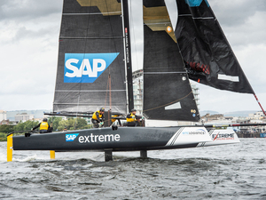 Extreme Sailing Series : les Suisses s'emparent de la victoire à Cardiff