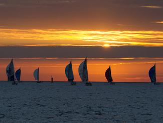 Solitaire URGO Le Figaro : Gildas Mahé creuse...