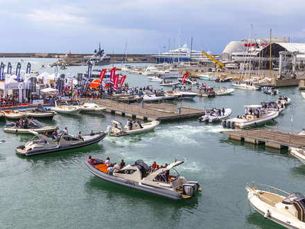 Au coeur même du salon nautique, il y aura 4 salons spécialisés : accessoires et composants, hors-bord, voile, yachts et superyachts.
