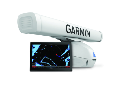 Le GMR Fantom 54/56 et le Fantom 124/126 sont des modèles à semi-conducteurs qui intègrent la technologie MotionScope qui permet de repérer les cibles mouvantes et de les afficher en couleur. Le GMR Fantom 54/56 et le Fantom 124/126 sont des modèles à semi-conducteurs qui intègrent la technologie MotionScope qui permet de repérer les cibles mouvantes et de les afficher en couleur.