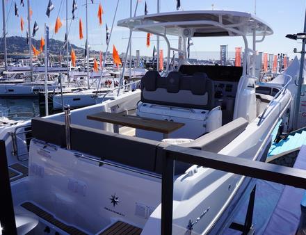 Chez Jeanneau, 8 nouveautés : NC37, trois Cap Camarat 9.0 CC, 6.5 CC SÉRIE3 et 6.5 WA SÉRIE3 ainsi que le Merry Fisher 605 Marlin. Nautisme Article