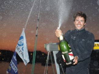 Solitaire URGO Le Figaro : Sébastien Simon...