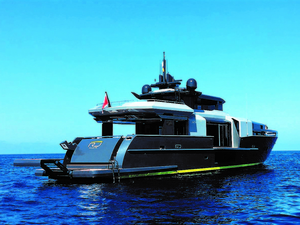 Arcadia 105 en avant-première mondiale au Yachting Festival de Cannes
