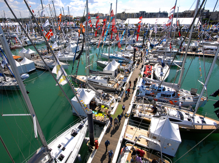 Figaro Nautisme vous attend au Grand Pavois stand P-08.