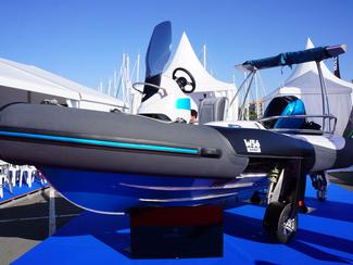 Wetton 56 : de la route à l'eau en quelques...