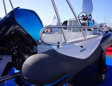 Le Wetton 56 est à découvrir au Grand Pavois jusqu'au 1er octobre : stand B03. Nautisme Article