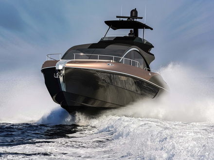 Lexus entre désormais dans le monde du yachting de luxe avec la création de son premier yacht de 65 pieds, le Lexus LY 650. La fabrication devrait être terminée dans le courant du second semestre 2019.