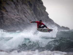 Lofoten Masters : Gil Ferreira, surfeur de l'extrême