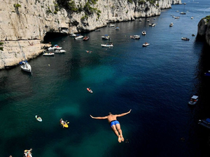 Le plongeur des calanques, Lionel Franc, bat son record du monde : 36 m