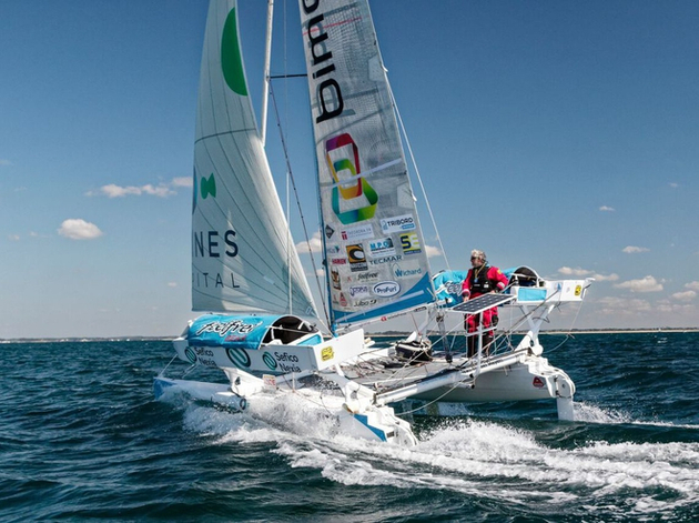 Défi Bimedia : 1er Passage du Nord-Ouest à la voile en solitaire en 2017 (71 jours au milieu des glaces sur un catamaran de sport de 6,30 m non habitable) Nautisme Article