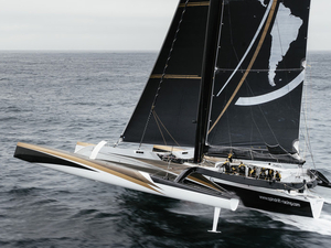 L'équipage de Spindrift 2 en stand-by