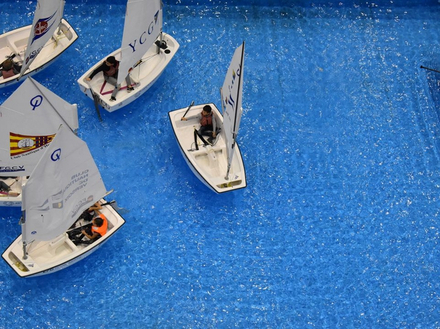 De nombreuses initiations sont possible au salon : voile, plongée, SUP... ainsi que de nombreuses activités pour les enfants. Le dimanche matin, les plus courageux s'affronteront lors de la Geneva Lake Race, course de SUP. Nautisme Article
