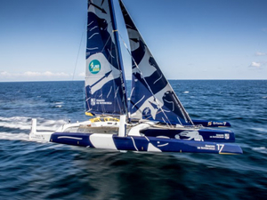 Etrave flotteur tribord arrachée à bord du Maxi Edmond de Rothschild
