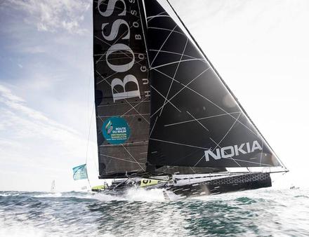 Côté monocoque IMOCA, la bataille Nord-Sud perdure toujours avec le Britannique Alex Thomson qui conserve la main sur la route directe Nautisme Article