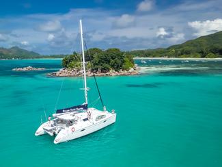 Dream Yacht Charter achète SamBoat