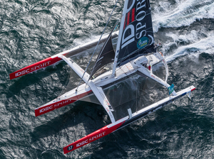 Francis Joyon : « Je demande tout au bateau et à moi-même ! »