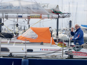 Abandon de Bob Escoffier sur la Route du Rhum - Destination Guadeloupe