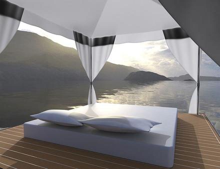 La poupe arrondie distinctive des yachts Zeelander se déploiera de manière innovante afin de dévoiler une plateforme de bain spacieuse. Nautisme Article