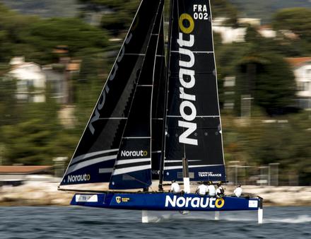 Parmi les classes présentes, le catamaran GC32, utilisé sur les Extreme Sailing Series et le GC32 Racing Tour, et son petit frère, le Flying Phantom. Nautisme Article