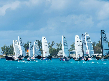 Martinique Flying Regatta est la première régate à foil des Caraïbes et cette première édition a déjà séduit six classes et près 50 marins.