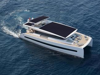 Silent 79, le plus grand catamaran à...