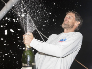 Paul Meilhat vainqueur en IMOCA, suivi de Yann Eliès