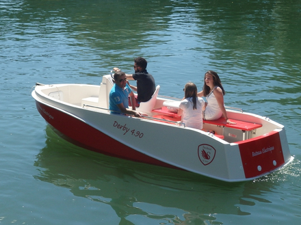 Le nouveau Derby 4.90, 100 % électrique, 100 % loisir et 100 % écologique.