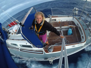 Golden Globe Race : Susie Goodall démâte à 2000 milles à l'ouest du Cap Horn